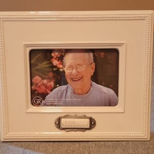 New In Box Ceramic Remembrance Photo Frame